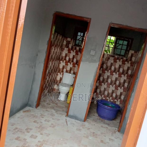2bdrm House in Afuaman, Manhean for sale photo 2