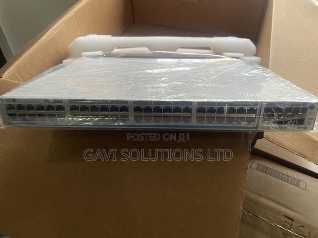 Cisco Catalyst 9300 48 Multi Gigabit Upoe W/Nm8x 10gig photo 4