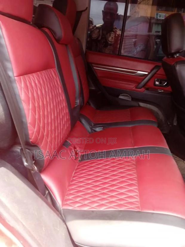 Mitsubishi Pajero 3.0 2011 Red photo 8