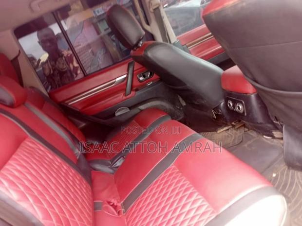 Mitsubishi Pajero 3.0 2011 Red photo 15