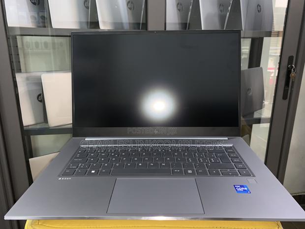 Laptop HP Zbook Studio G7 32GB Intel Core I7 SSD 512GB