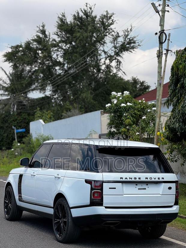 Land Rover Range Rover Vogue 2019 White