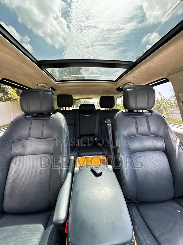 Land Rover Range Rover Vogue 2019 White