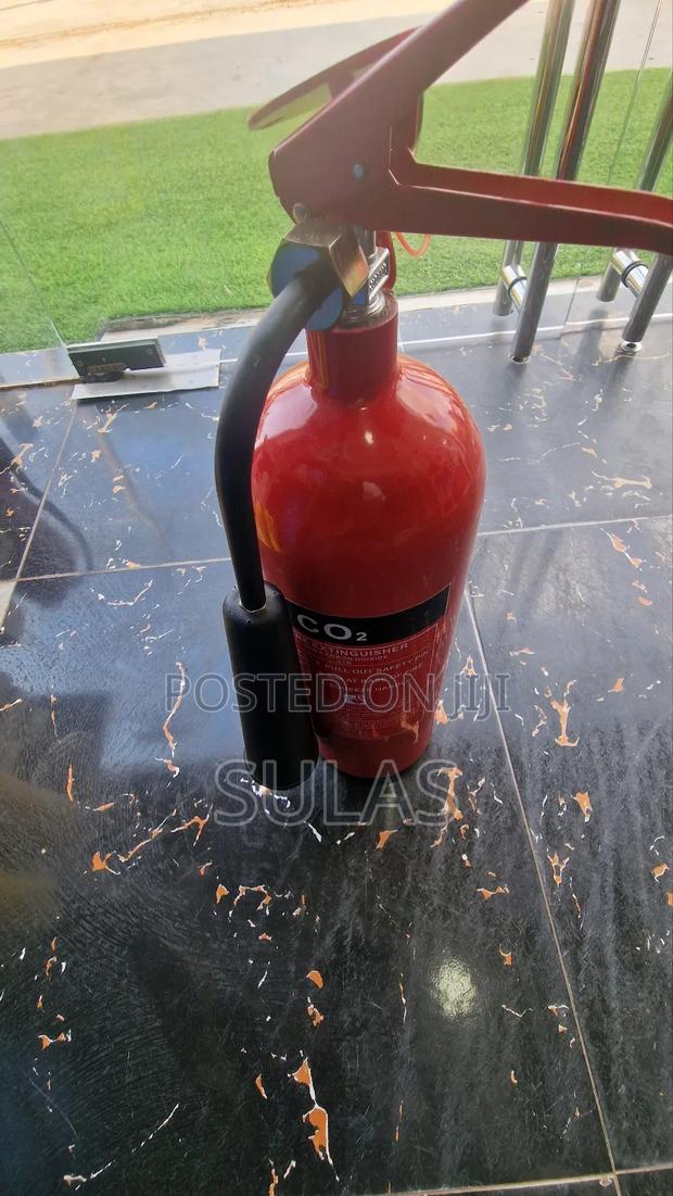Fire Extinguisher photo 2