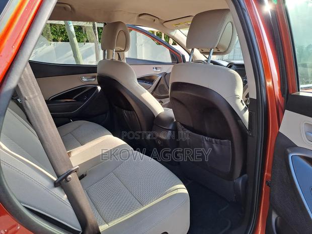 Hyundai Santa Fe SE FWD 2017 Orange