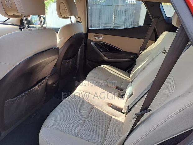 Hyundai Santa Fe SE FWD 2017 Orange