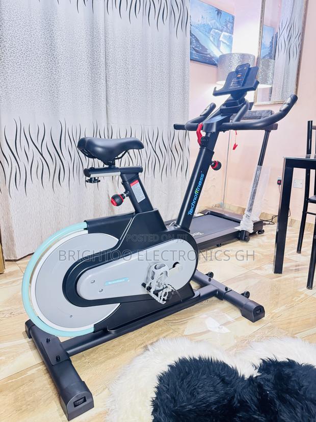 Super Qulity Tecno Fitness Shinning Bike