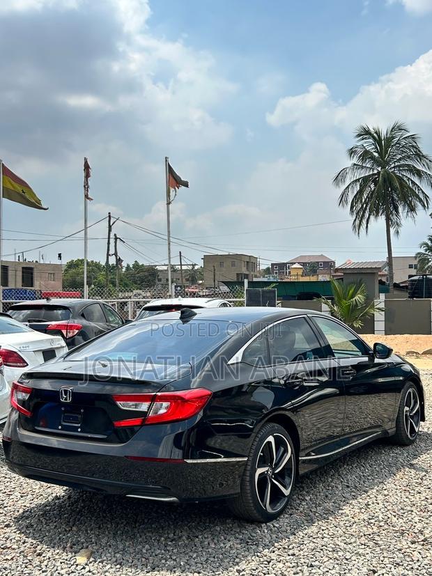 Honda Accord 2020 Black photo 2