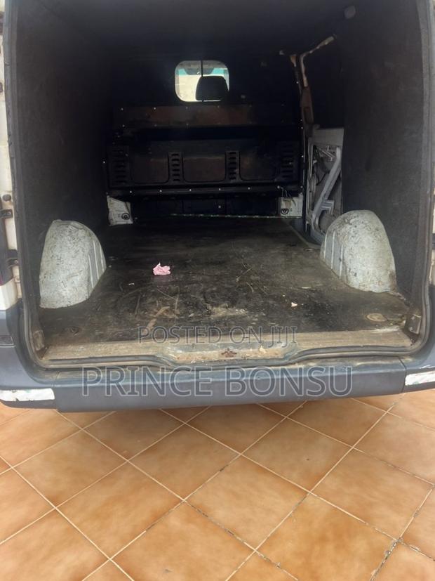 Mercedes-Benz Vito 2010 White