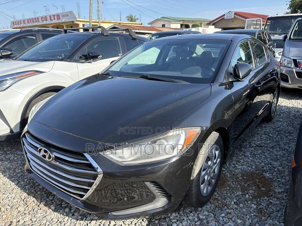Hyundai Elantra 2017 Black