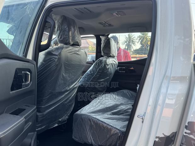 New Mitsubishi L200 2025 White