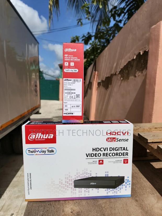 Dahua 8ch DVR Support 2way Audio Xvr1b08-I/T 8ch Penta-Brid 1080n/720p · Photo 4