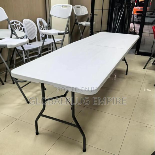 8-Seater Foldable Table Strong, Spacious Easy to Store