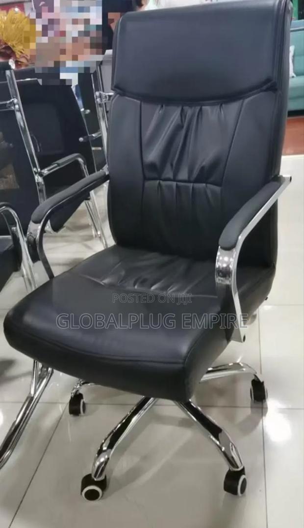Executive Office Chair Premium Comfort for Professionals