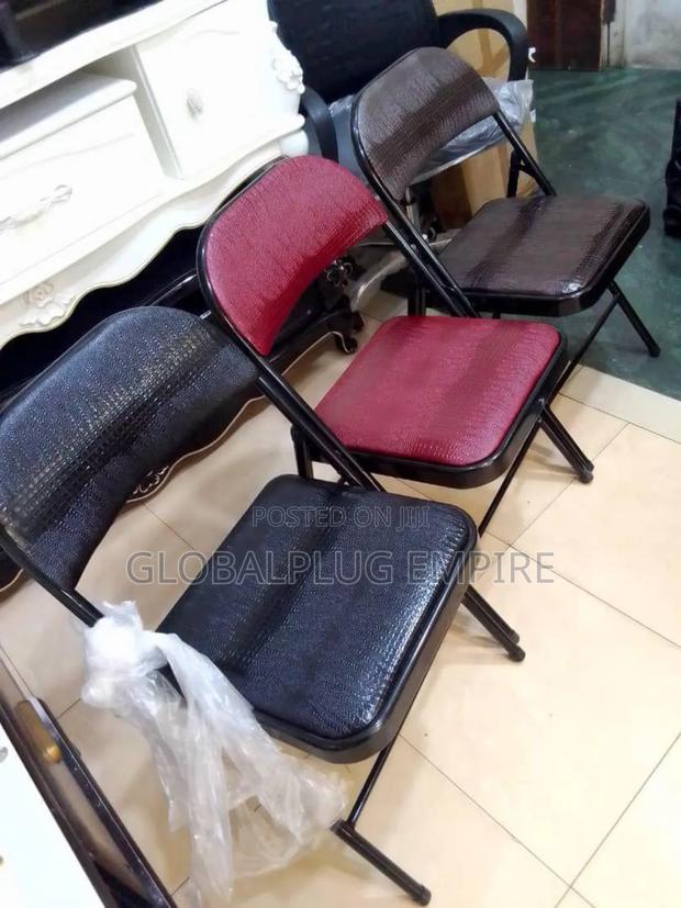 Stylish Bar Chairs for Home Lounge