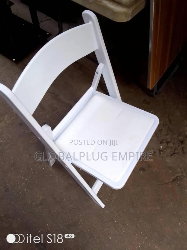 Stylish Bar Chairs for Home Lounge