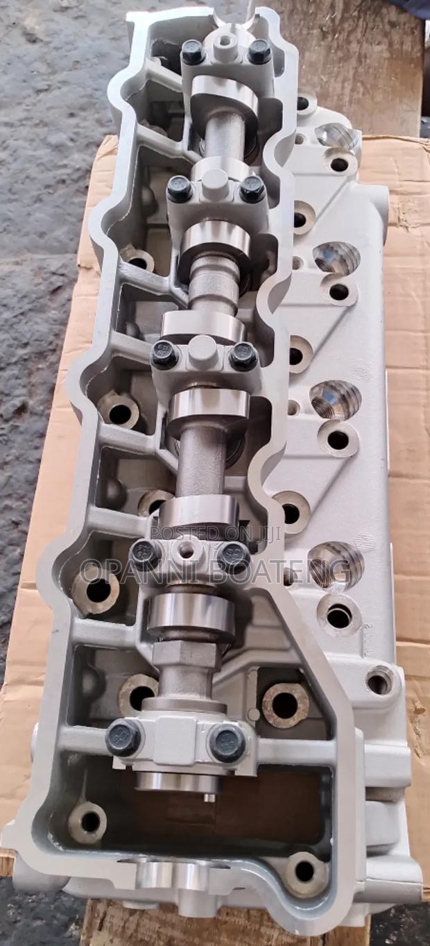 Mitsubishi 4m40 Cylinder Head Brand New photo 3
