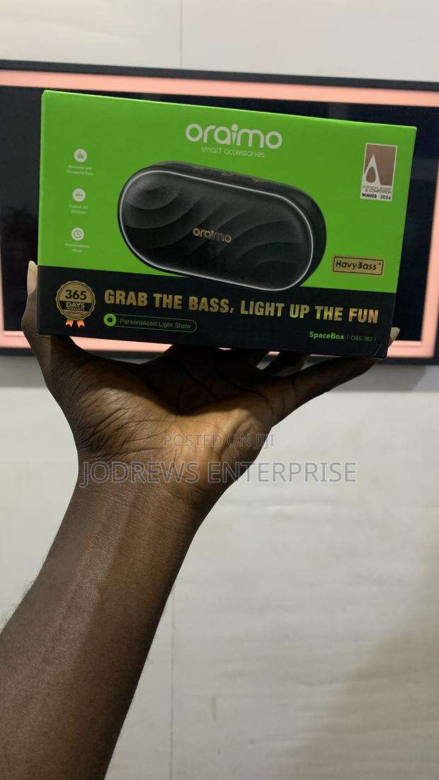 Oraimo Spacebox 8w Fm Wireless Speaker photo 2