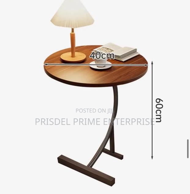Coffee Table · Photo 3