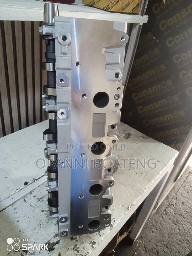 Toyota Land Cruiser Prado 1kz Cylinder Head photo 3