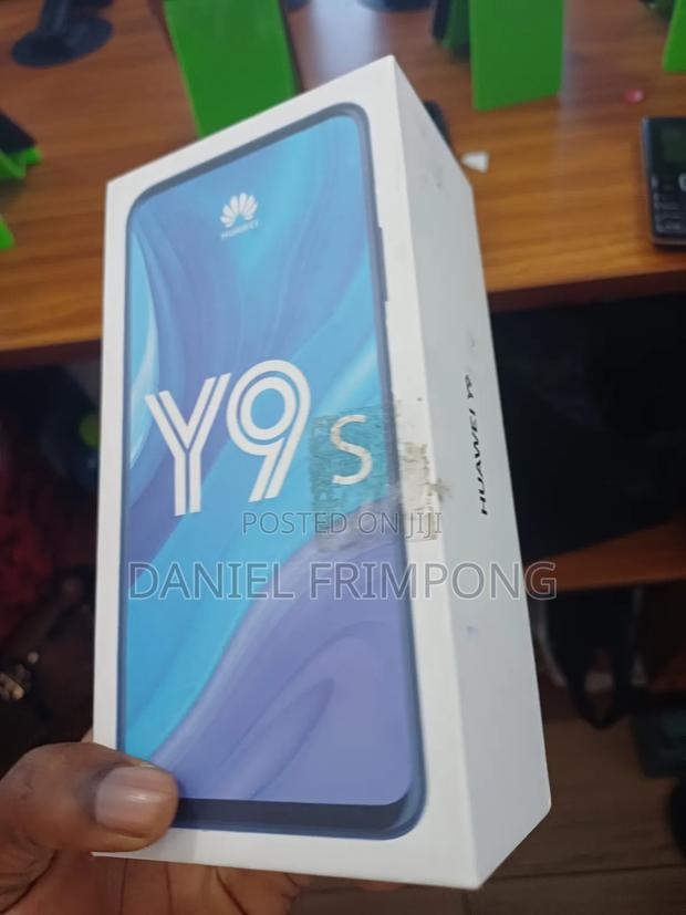 New Huawei Y9s 128 GB Black photo 2