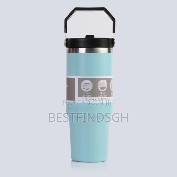 Vacuum-insulated Tumbler · Photo 3