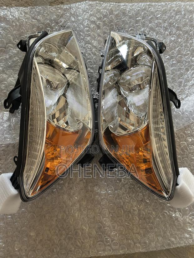 Toyota Rav4 2008 Headlight