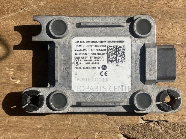 Hyundai Santa Fe 2019-20 Front Radar photo 2