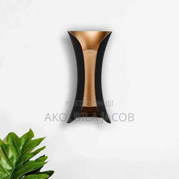Wall Mount Light photo 2