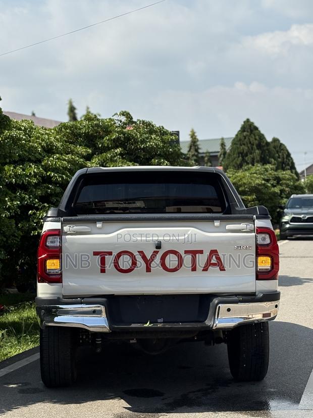 Toyota Hilux Revo Double Cab Deisel 2.8 AWD 2022 White
