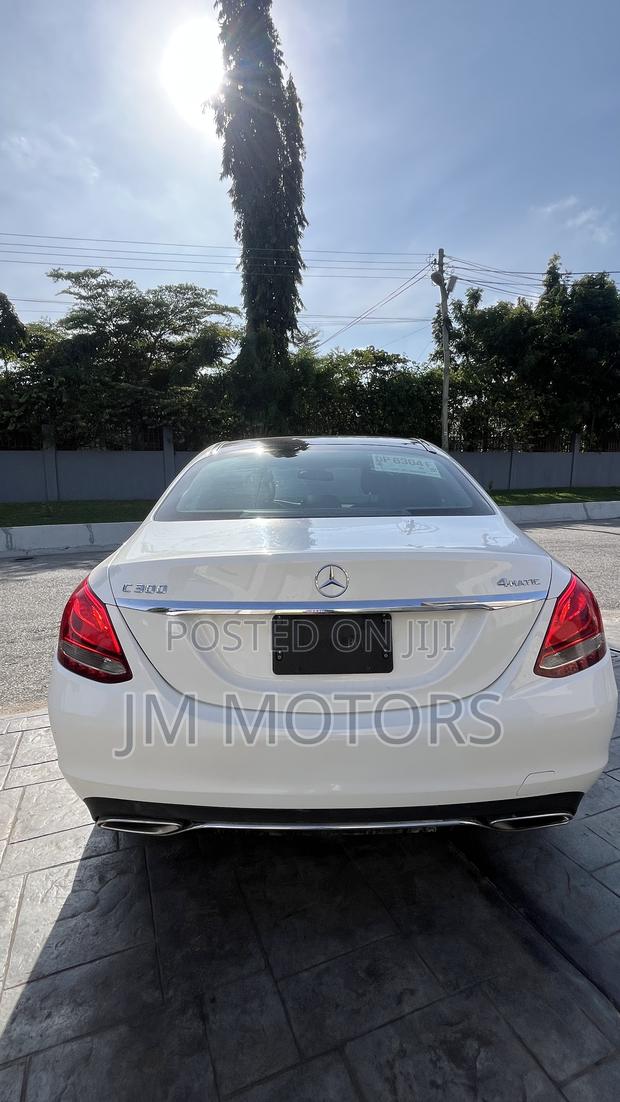Mercedes-Benz C300 Luxury 4dr AWD 4Matic Sedan (2.0L 4cyl 7A) 2015 photo 10