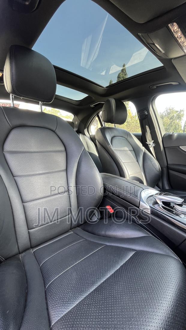Mercedes-Benz C300 Luxury 4dr AWD 4Matic Sedan (2.0L 4cyl 7A) 2015 photo 9