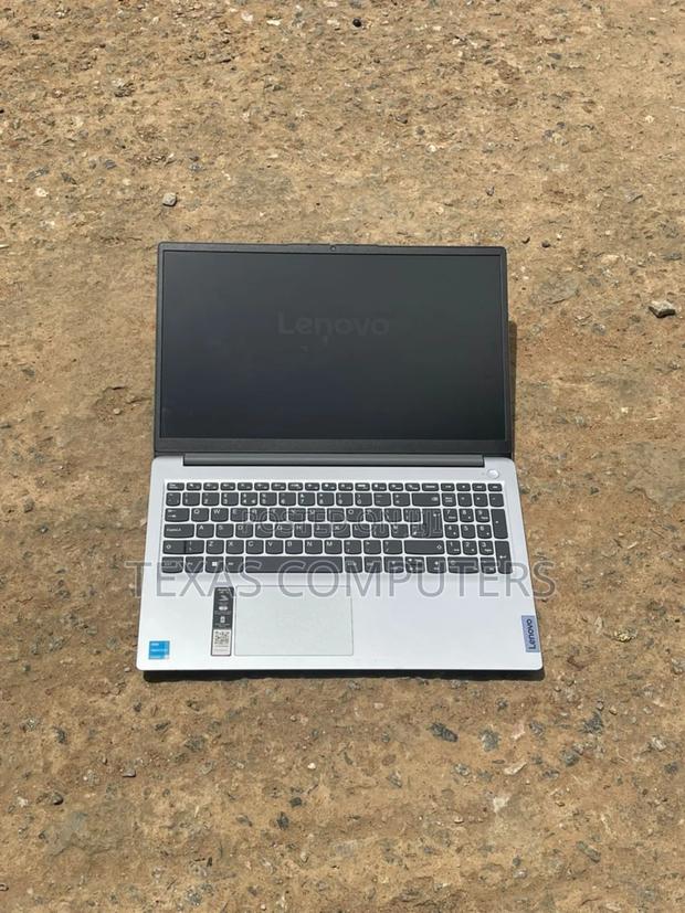 Laptop Lenovo IdeaPad 1 8GB Intel Core I7 SSD 256GB · Photo 4