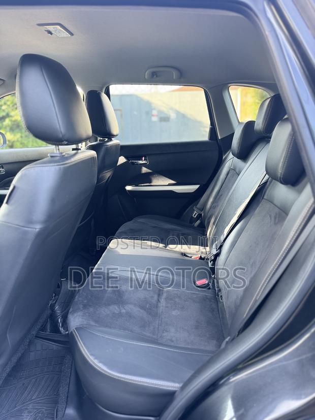 Suzuki Vitara 2017 Black