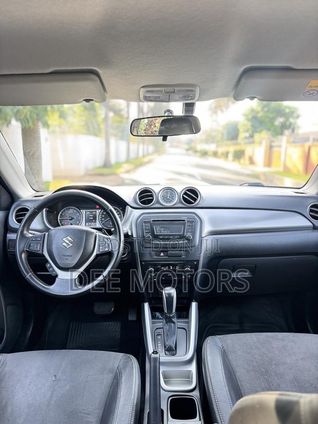 Suzuki Vitara 2017 Black