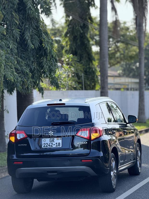 Suzuki Vitara 2017 Black