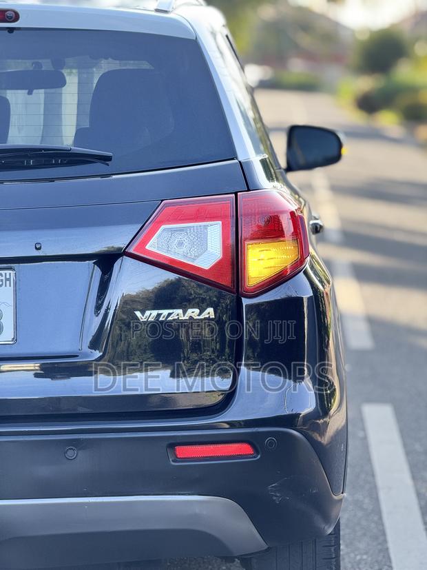 Suzuki Vitara 2017 Black