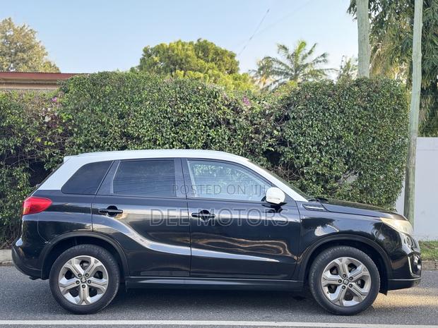 Suzuki Vitara 2017 Black