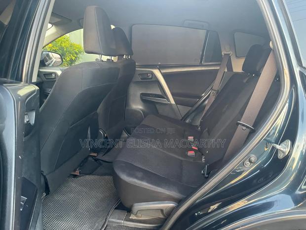 Toyota RAV4 2017 Black