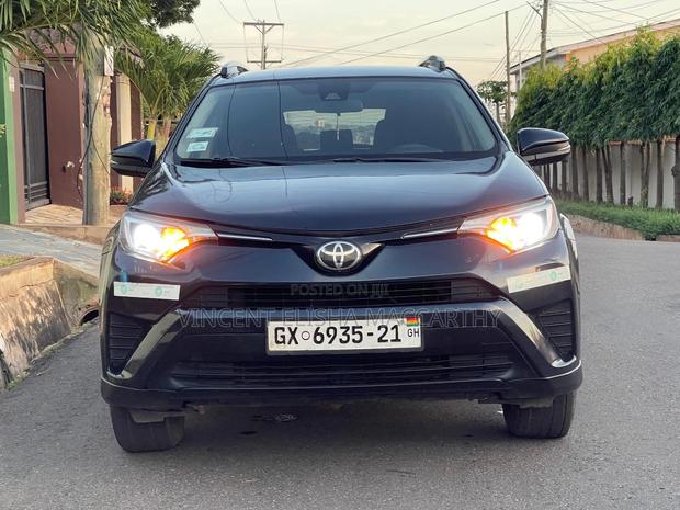 Toyota RAV4 2017 Black