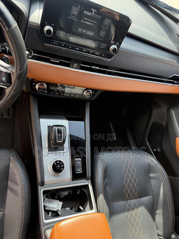 Mitsubishi Outlander SEL 2022 White