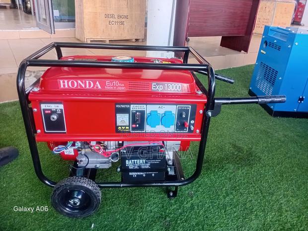 Heavy-Duty 10kva Petrol Generator for Home Business Use · Photo 2