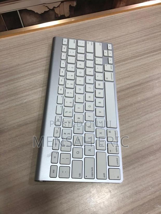Apple A1314 Blutooth Keyboard And Mouse photo 5