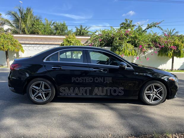 Mercedes-Benz A-Class A 220 2022 Black