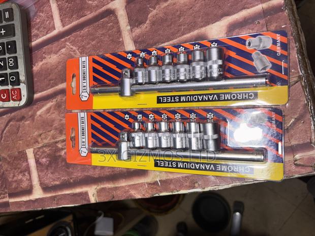 3/8 E-Socket Sets · Photo 2