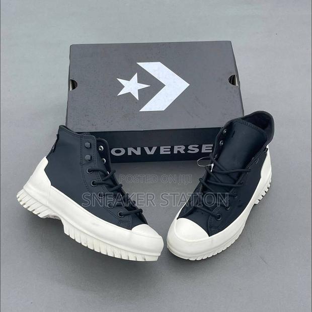 Converse All Star Lugged Sneakers · Photo 4