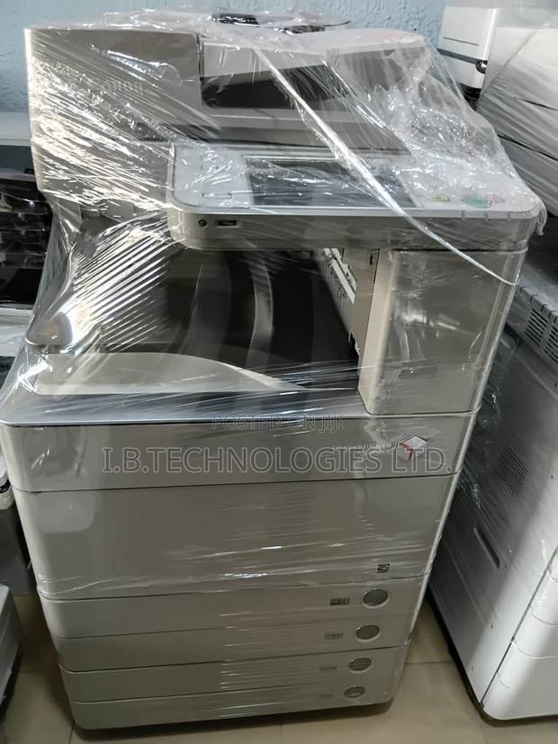 Canon Adv C5235i · Photo 2