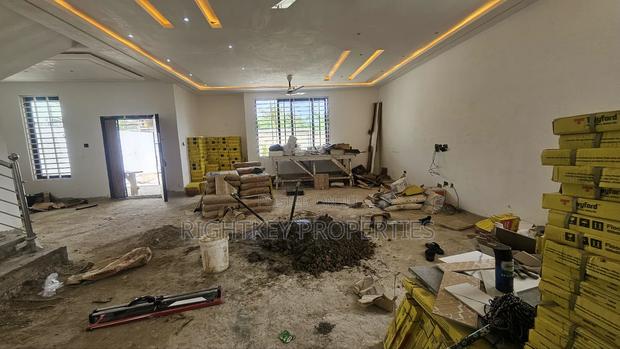 4bdrm Duplex in Atasemanso, Kumasi Metropolitan for sale · Photo 3