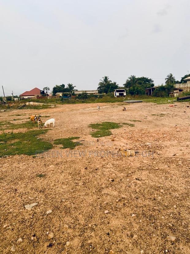 Land for Sale Kasoa Krispo to Obolo Estate, Just by the Roadside. photo 2