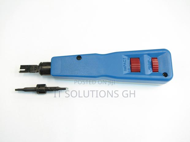Punch Down Tool With Enlarged Blade Storage · Photo 2